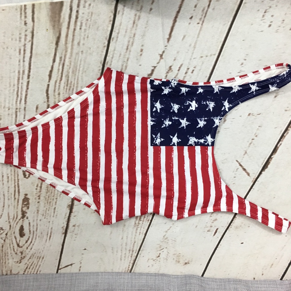 🇺🇸 New American Flag One Piece Swimsuit 🇺🇸 - Picture 5 of 8